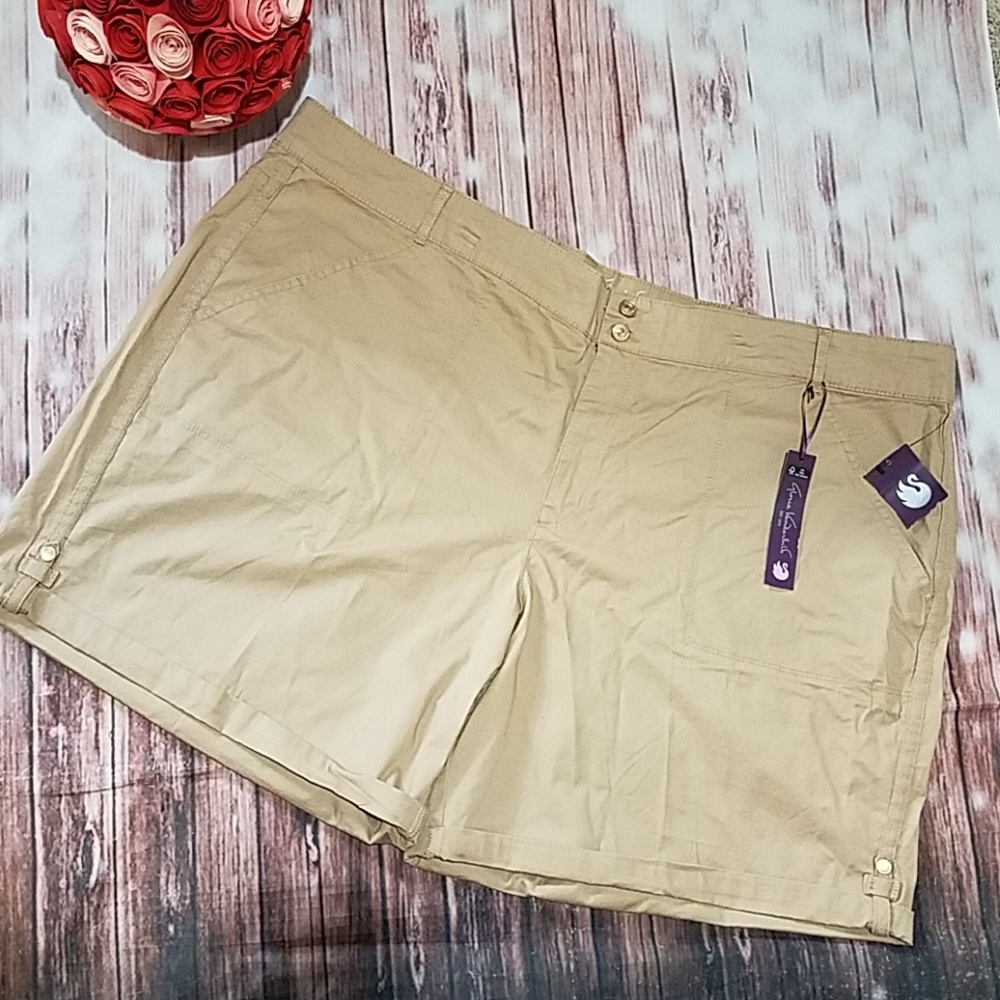 Gloria Vanderbilt All Around Slimming Shorts - Picture 2 of 7